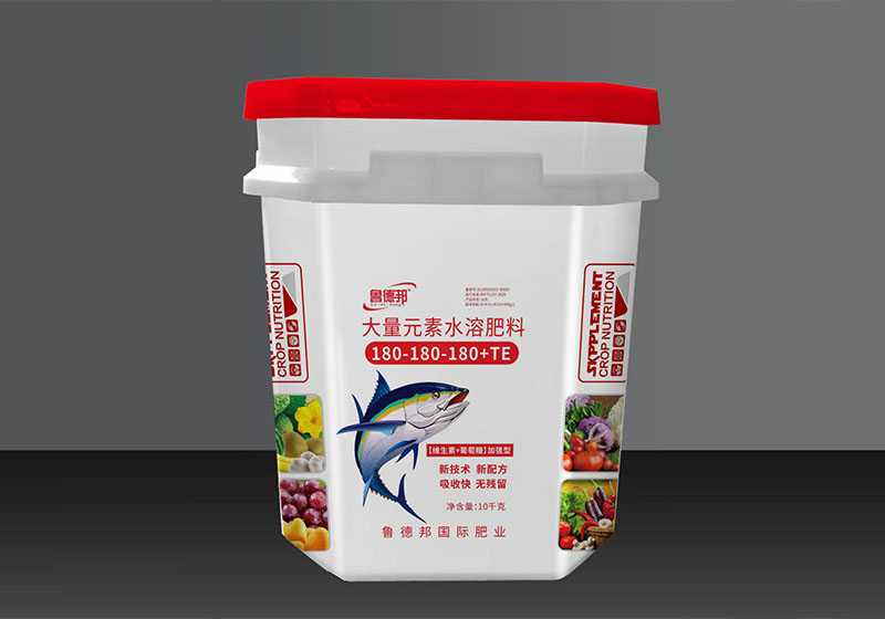 大量元素水溶肥料 180－180-180+TE